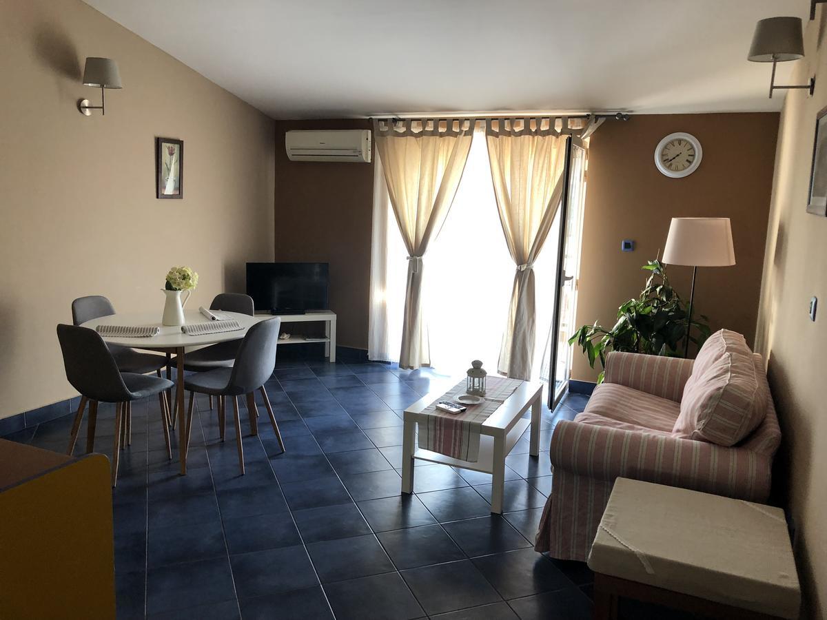 Apartment City View ชิเบนิก ภายนอก รูปภาพ